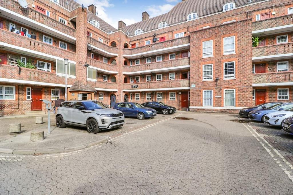 Spacious 4 Bed Flat Near London 02 Arena Greenwich Luaran gambar